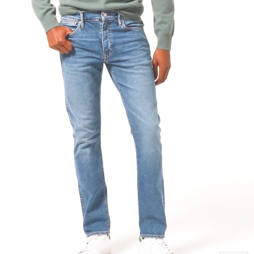 J.Crew 770 Straight-fit stretch jean in three-year wash Size 34/32